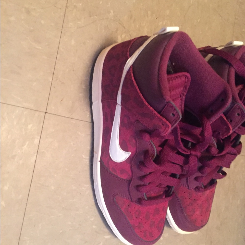 Woman Nike’s